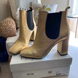 NWT- Topshop Leather Boots